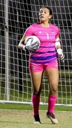 TAMIU freshman goalkeeper Alicia Huerta