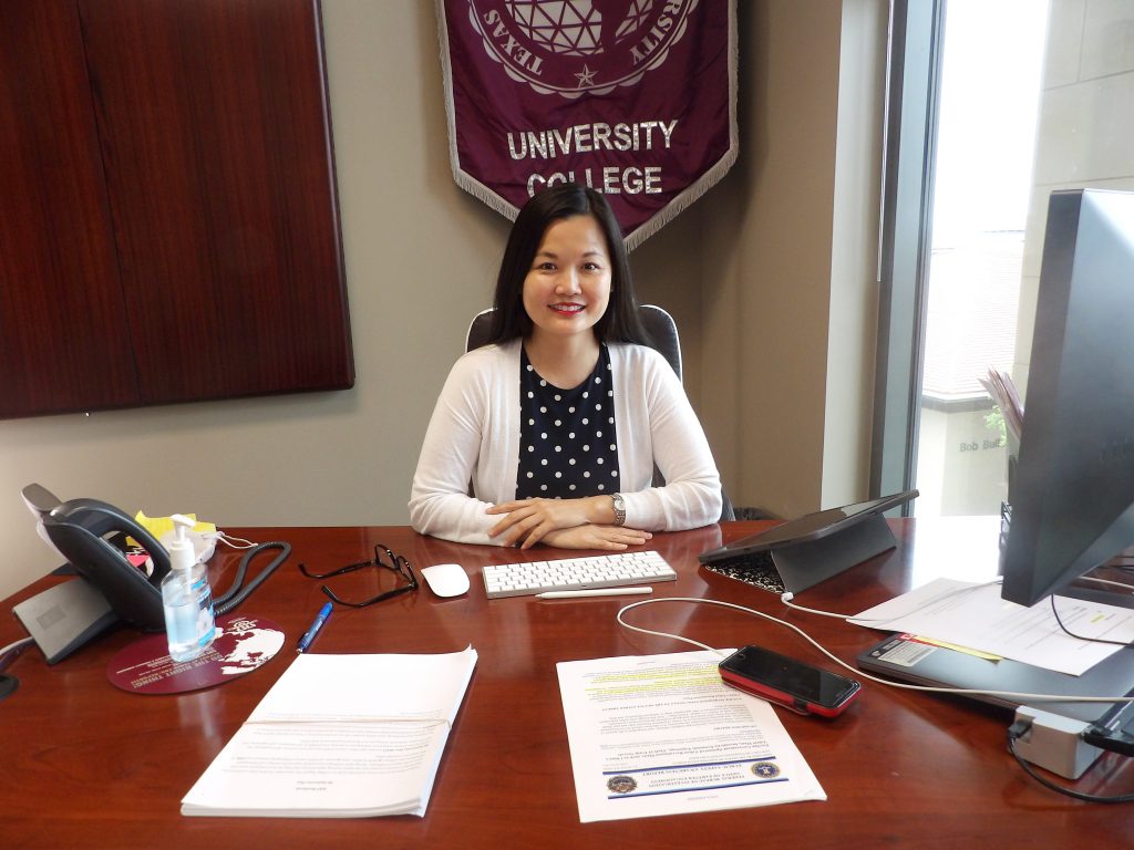 Dean Barbara Hong