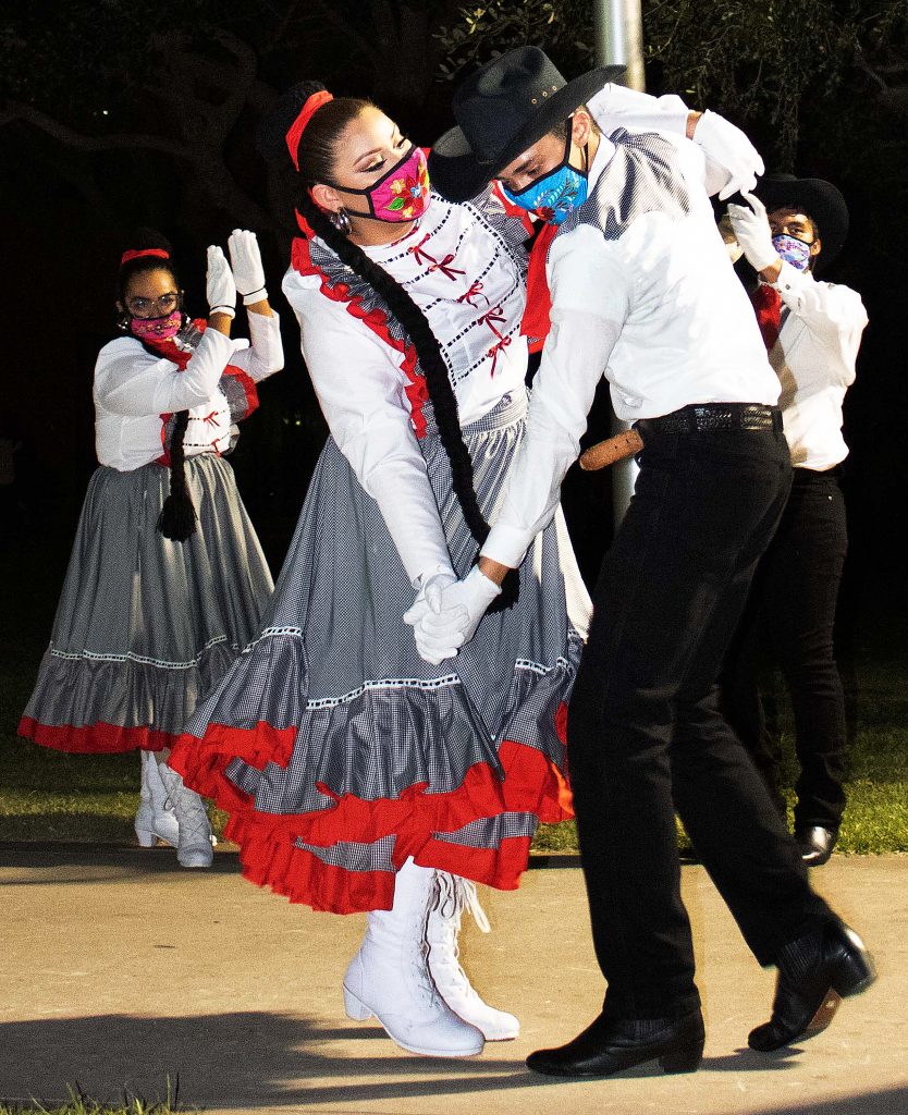 Folklorico dancing for El Grito