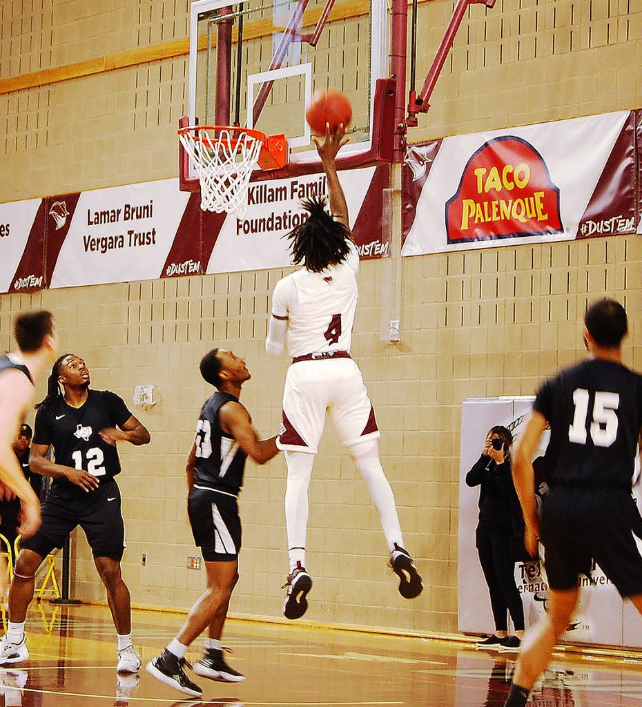 Bowie shoots against Midwestern State.