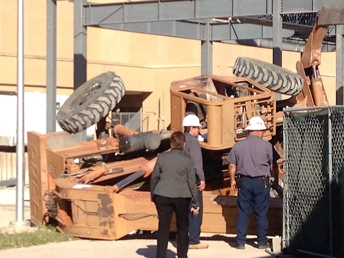 Student Hero Surprises at Construction Accident at TAMIU Rec. Site