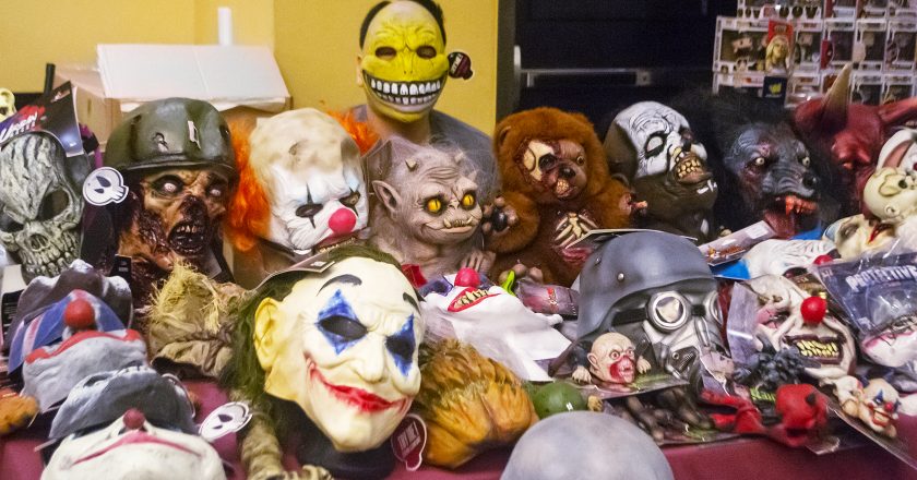 Halloween Toyshow offers action figures, collectibles, smiles