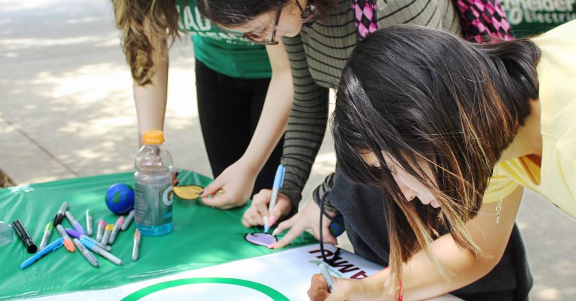 CAMPUS: Earth Day Festival brings in donations