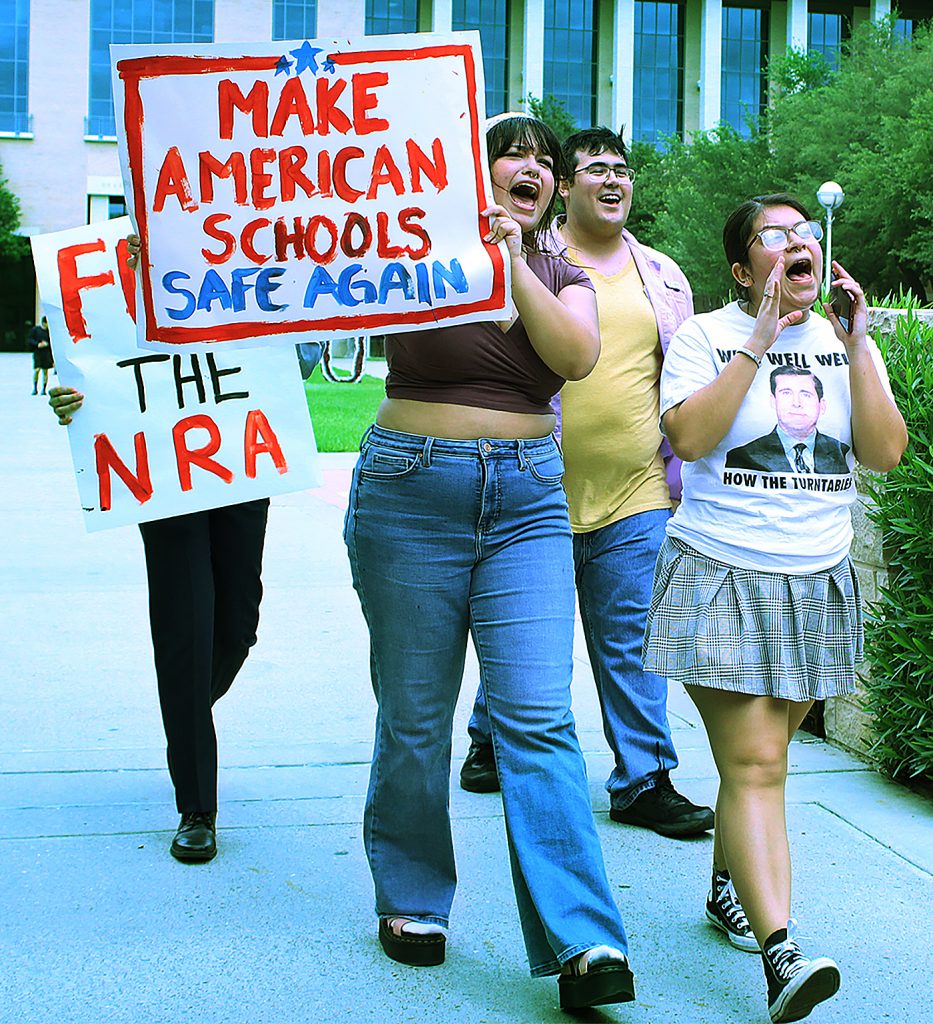 Students protest gun control
