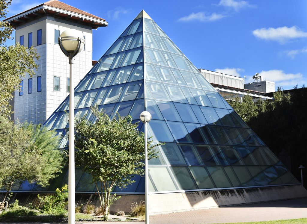 The TAMIU Lamar Bruni Vergara Planetarium