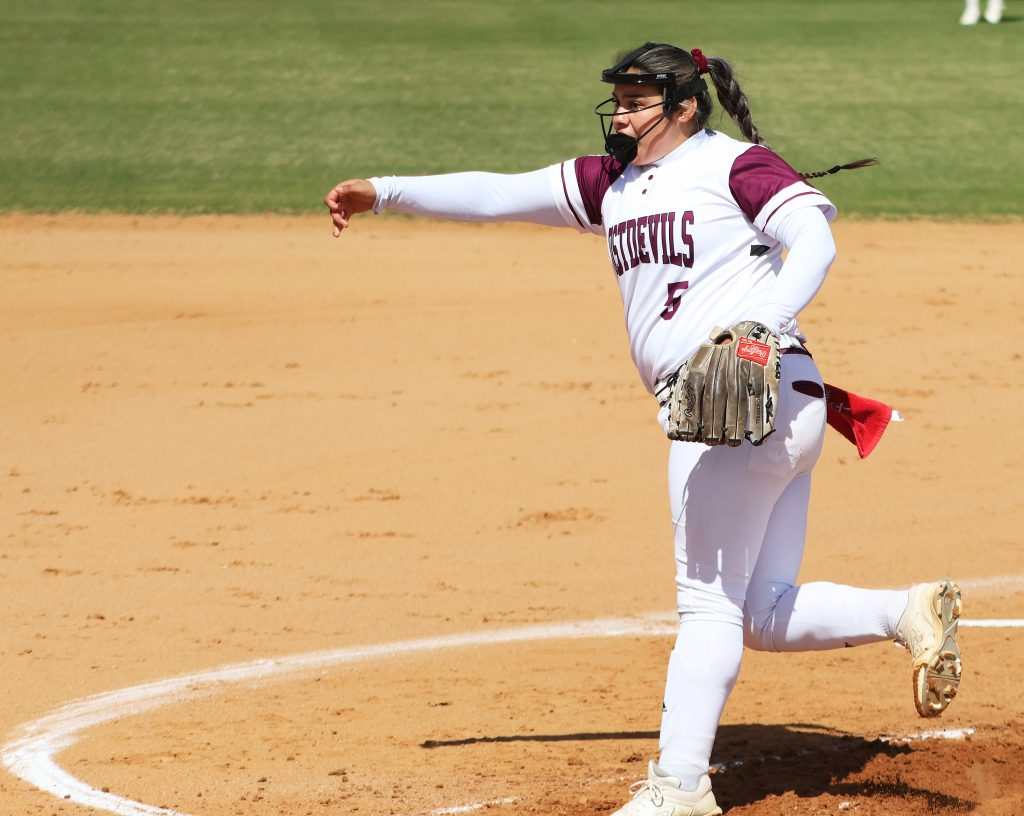 Erika Cortez pitches