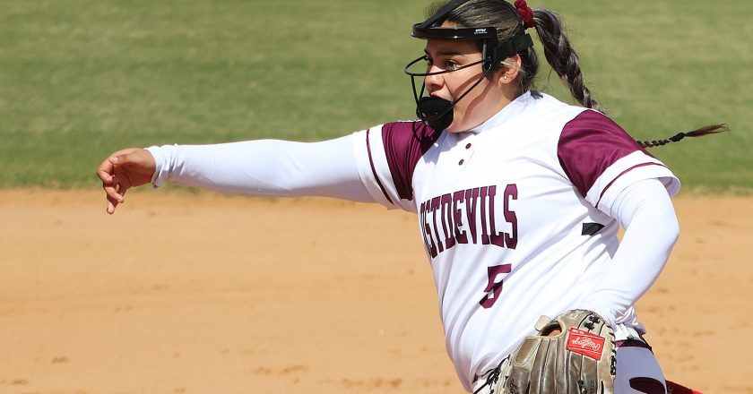 SPORTS: TAMIU softball pitcher strikes again