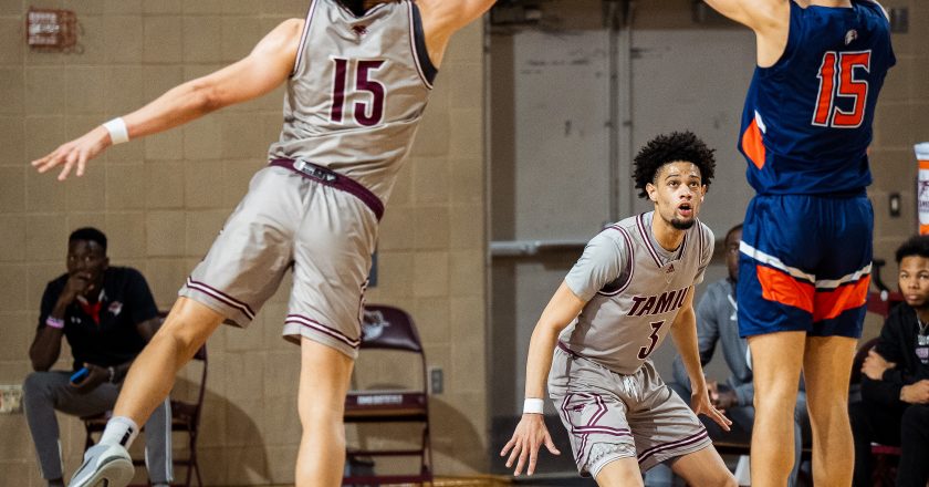 SPORTS: Dustdevils win Senior Night