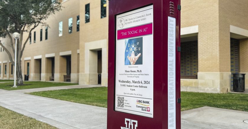 CAMPUS: TAMIU launches outdoor digital kiosks