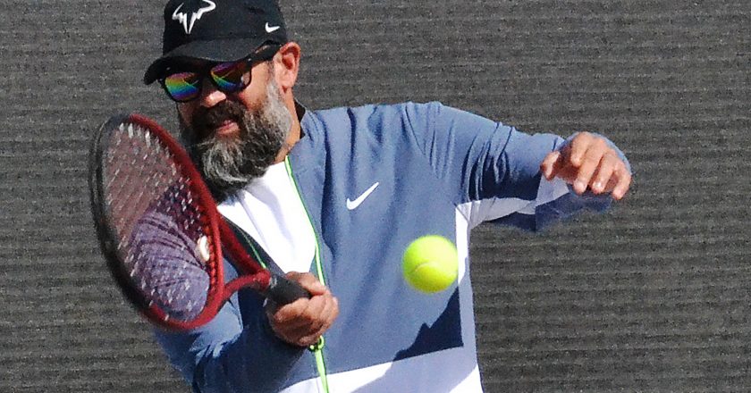 SPORTS: TAMIU looks to future of possible tennis teams