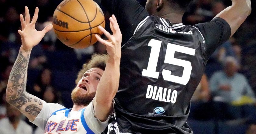SPORTS: Austin Spurs take down OKC Blue