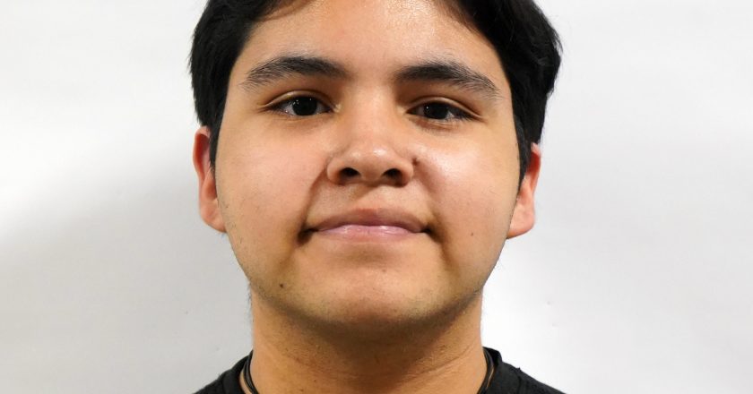 OPINION: Holding doors more than just common courtesy