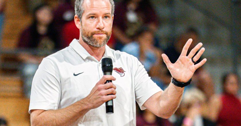 SPORTS: New season, new coach: TAMIU hires new women’s basketball leader