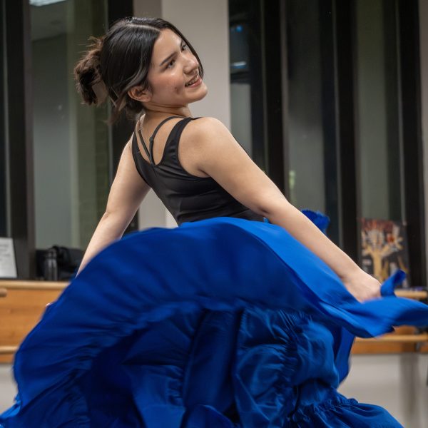 ARTS: Step into TAMIU Ballet Folklorico