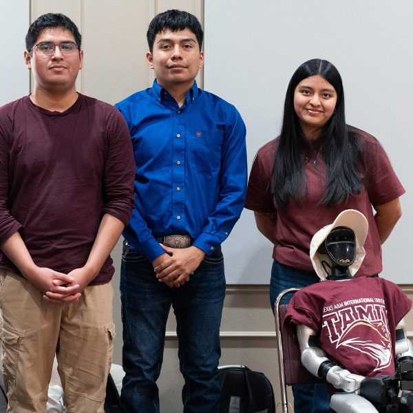 CAMPUS: TAMIU welcomes new Graduate School engineering program