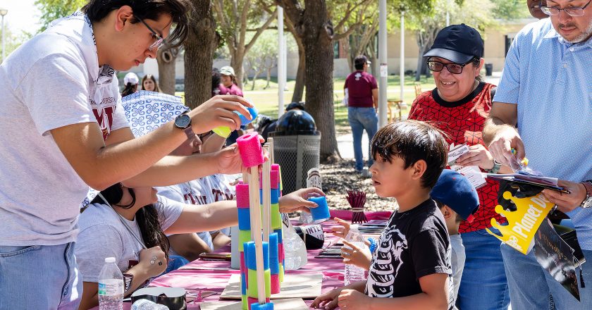 CAMPUS: Discover TAMIU brings community to campus 
